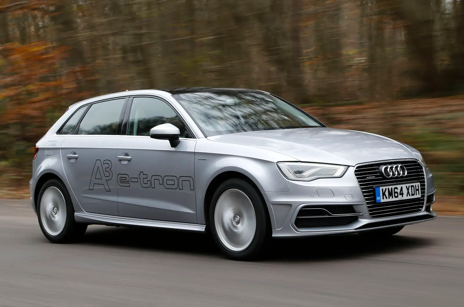 Audi A3 Sportback e-tron 2014-2018 Review |