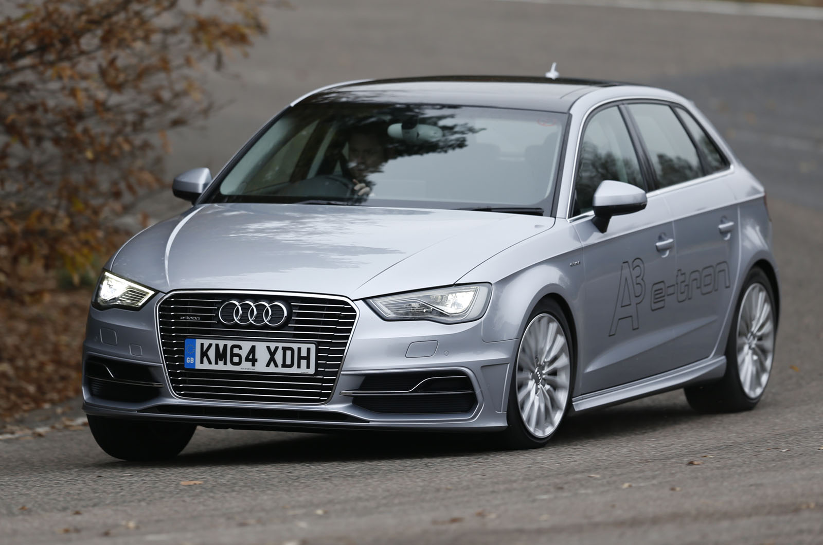 Audi A3 Sportback e-tron ride & handling | Autocar