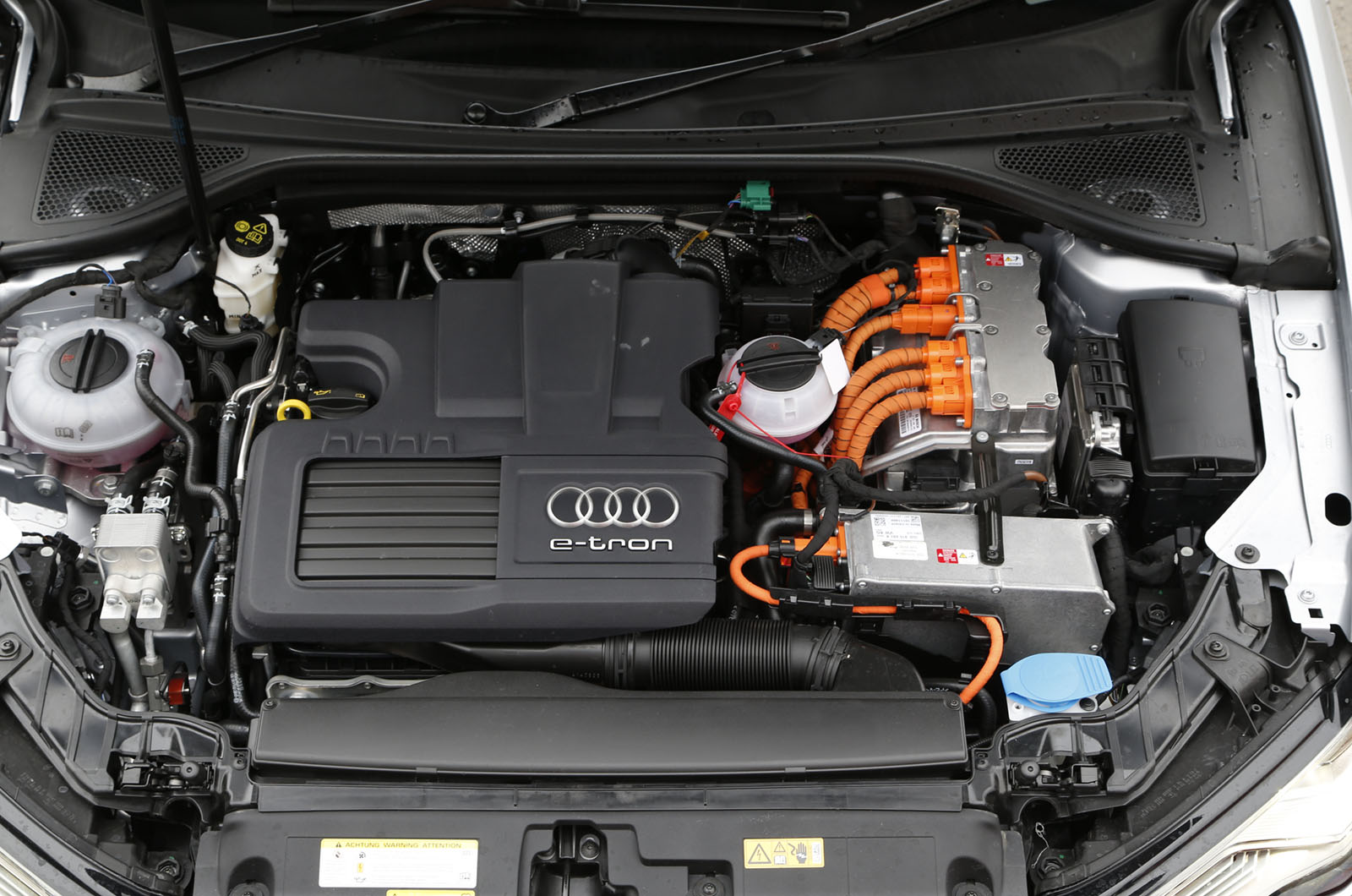 1.4-litre TFSI Audi A3 e-tron engine