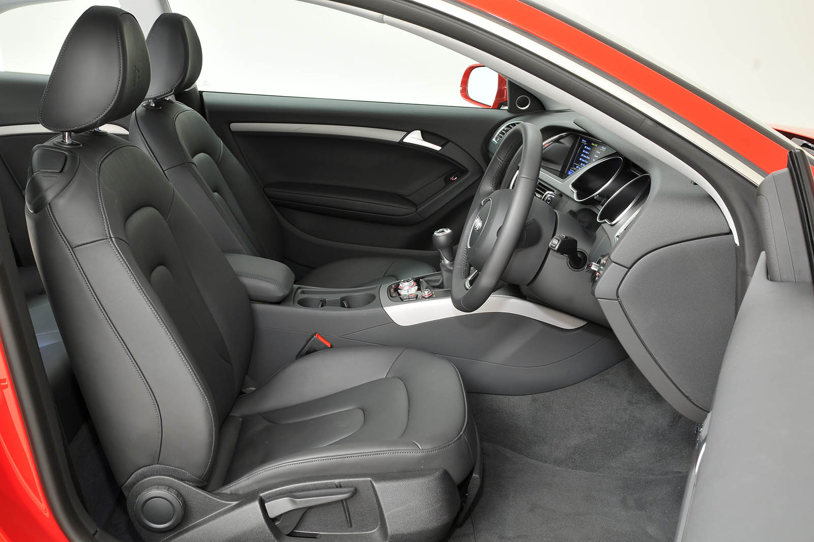 Audi A5 2007-2016 interior | Autocar