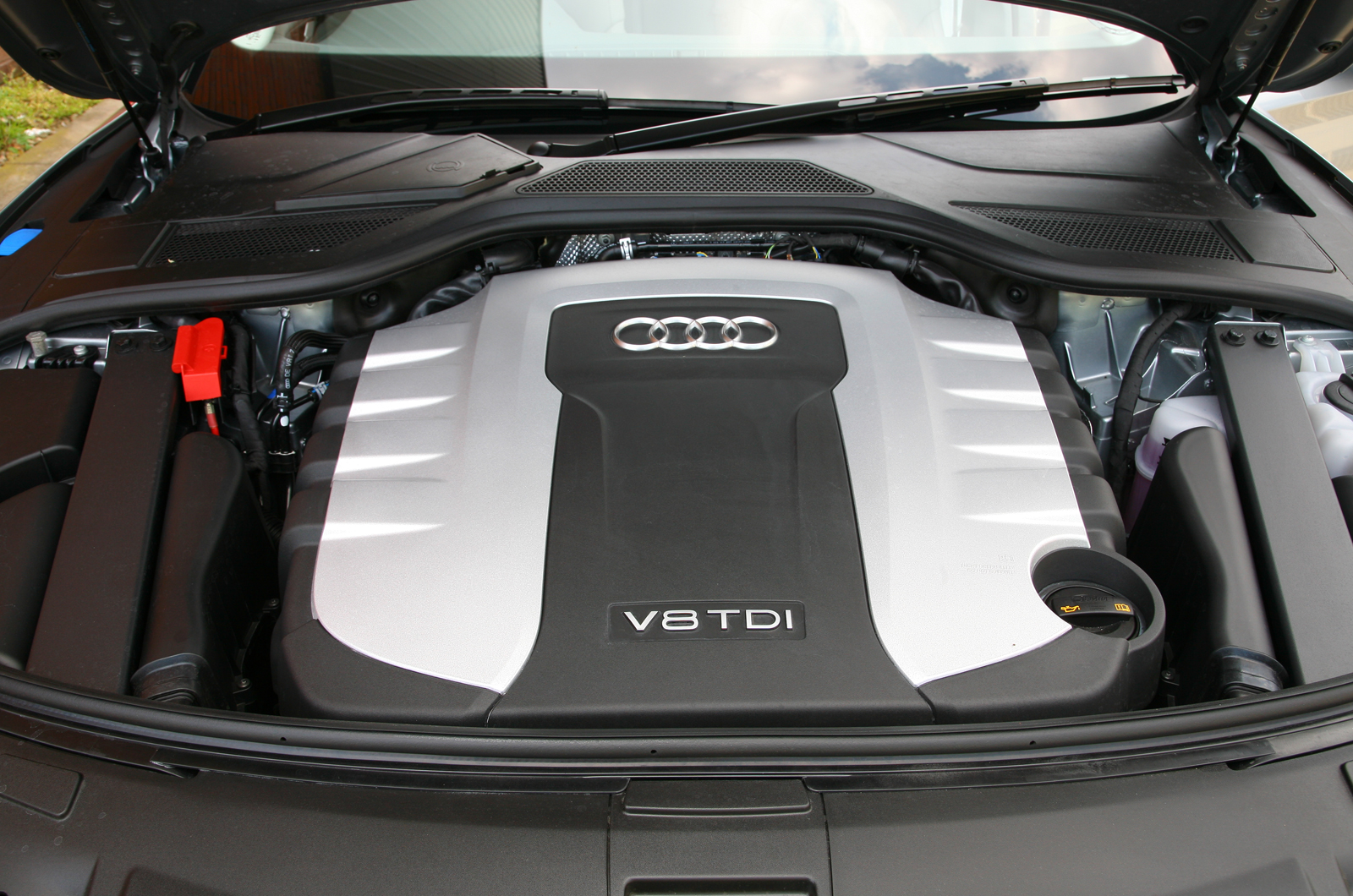 4.2-litre V8 Audi A8 diesel engine