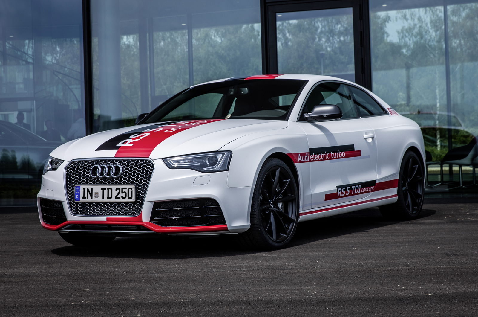 Audi rs5 electric store