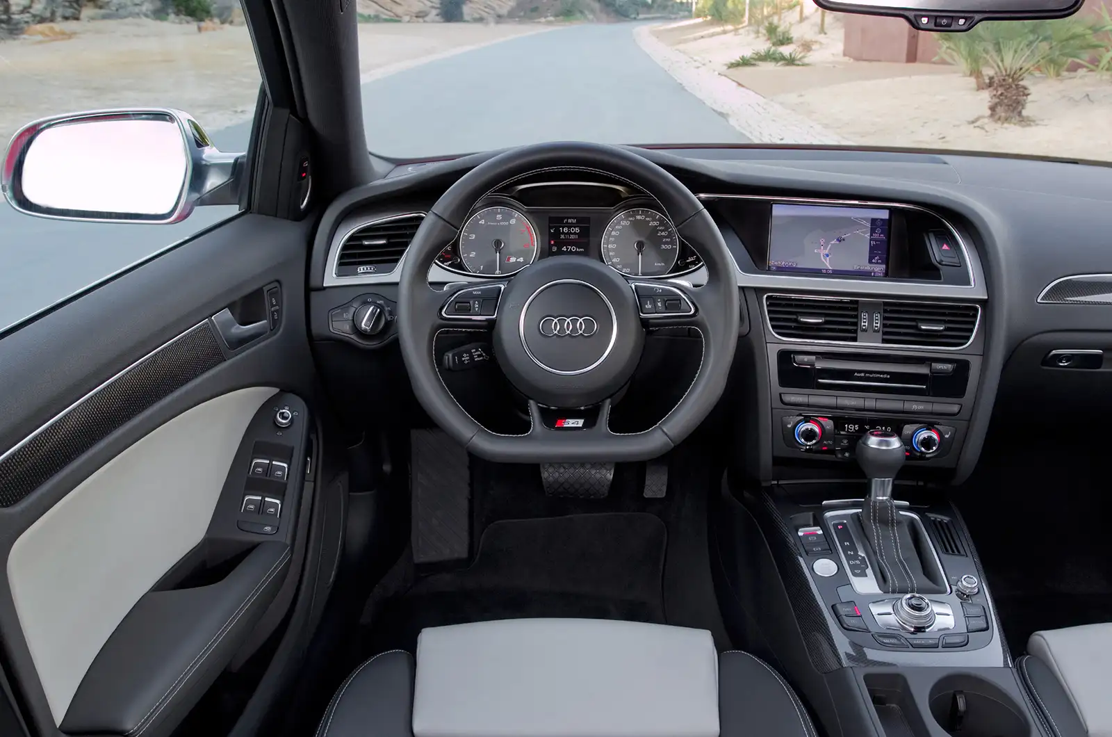 Audi S4 20092015 interior Autocar