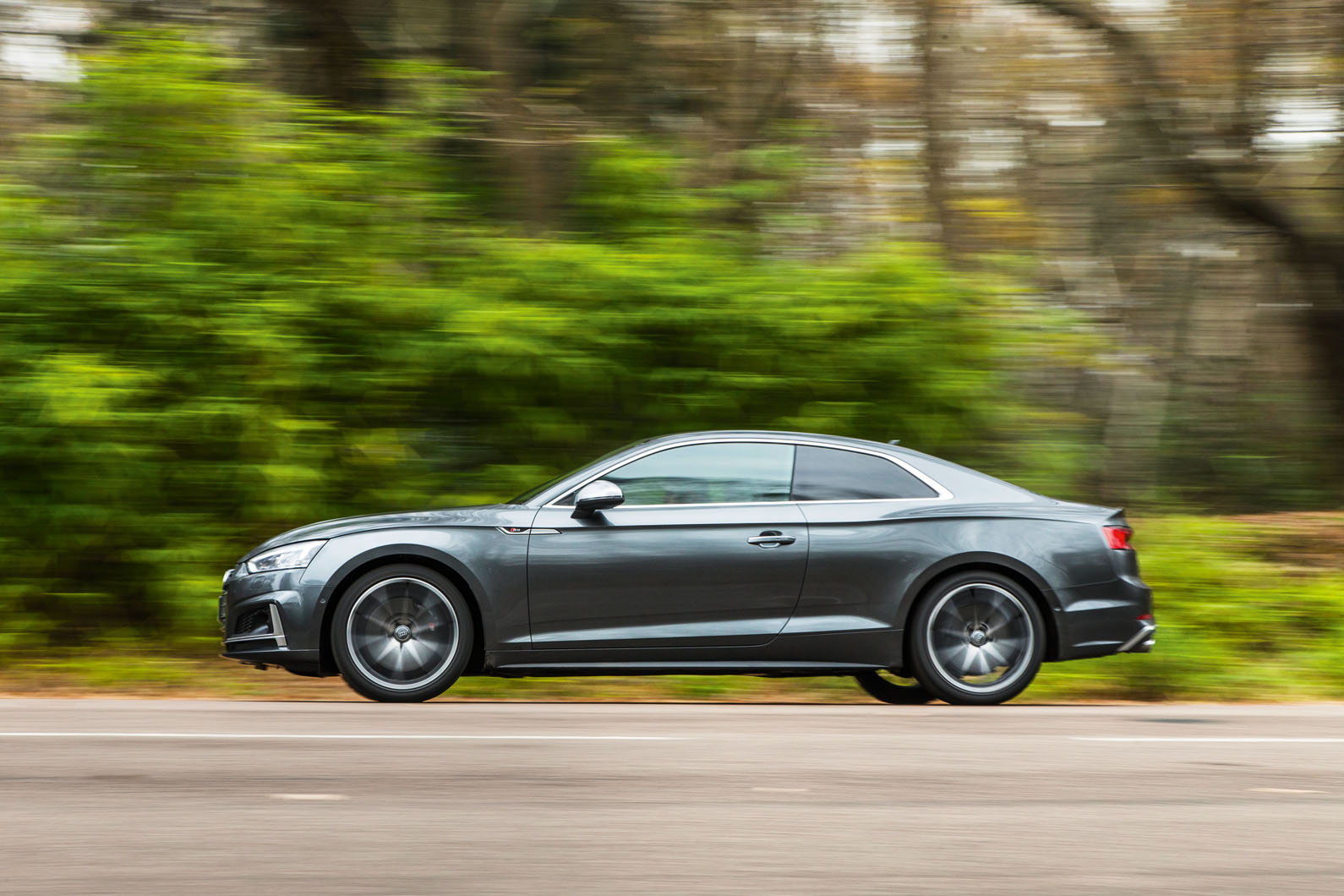 Audi S5 side profile