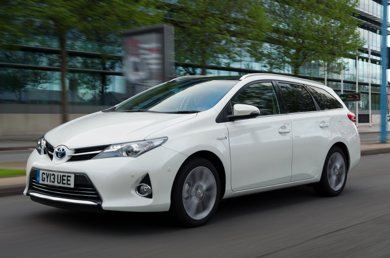 Road Test: Toyota Auris Touring Sports Icon Synergy Drive - Daily Record