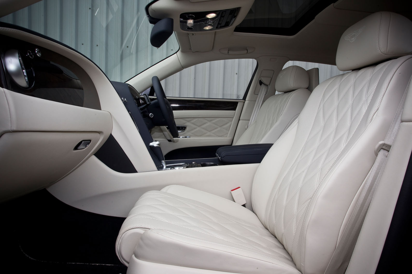 Bentley Flying Spur interior