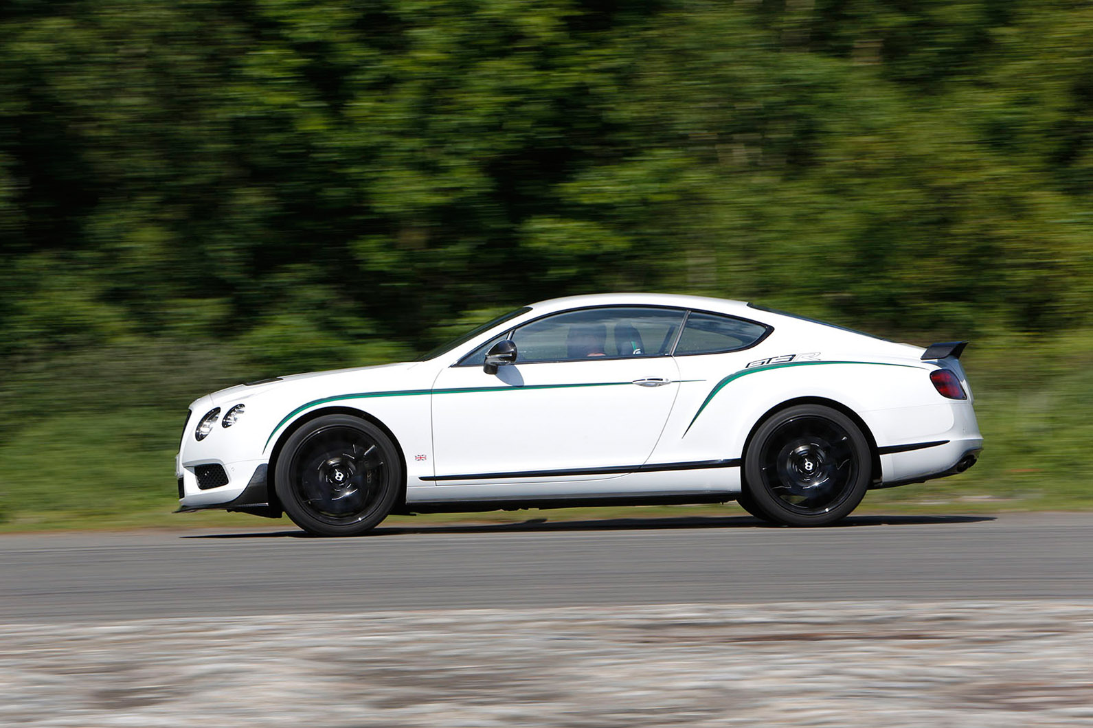 Continental GT3-R does 0-62mph in 3.7secs