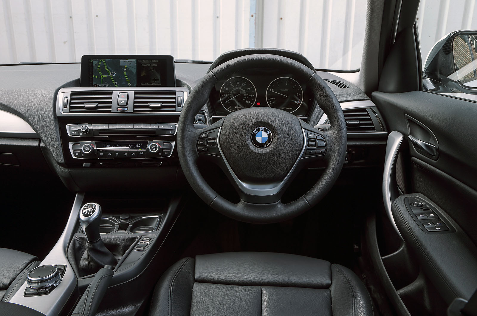 Bmw 1 Series 15 19 Interior Autocar