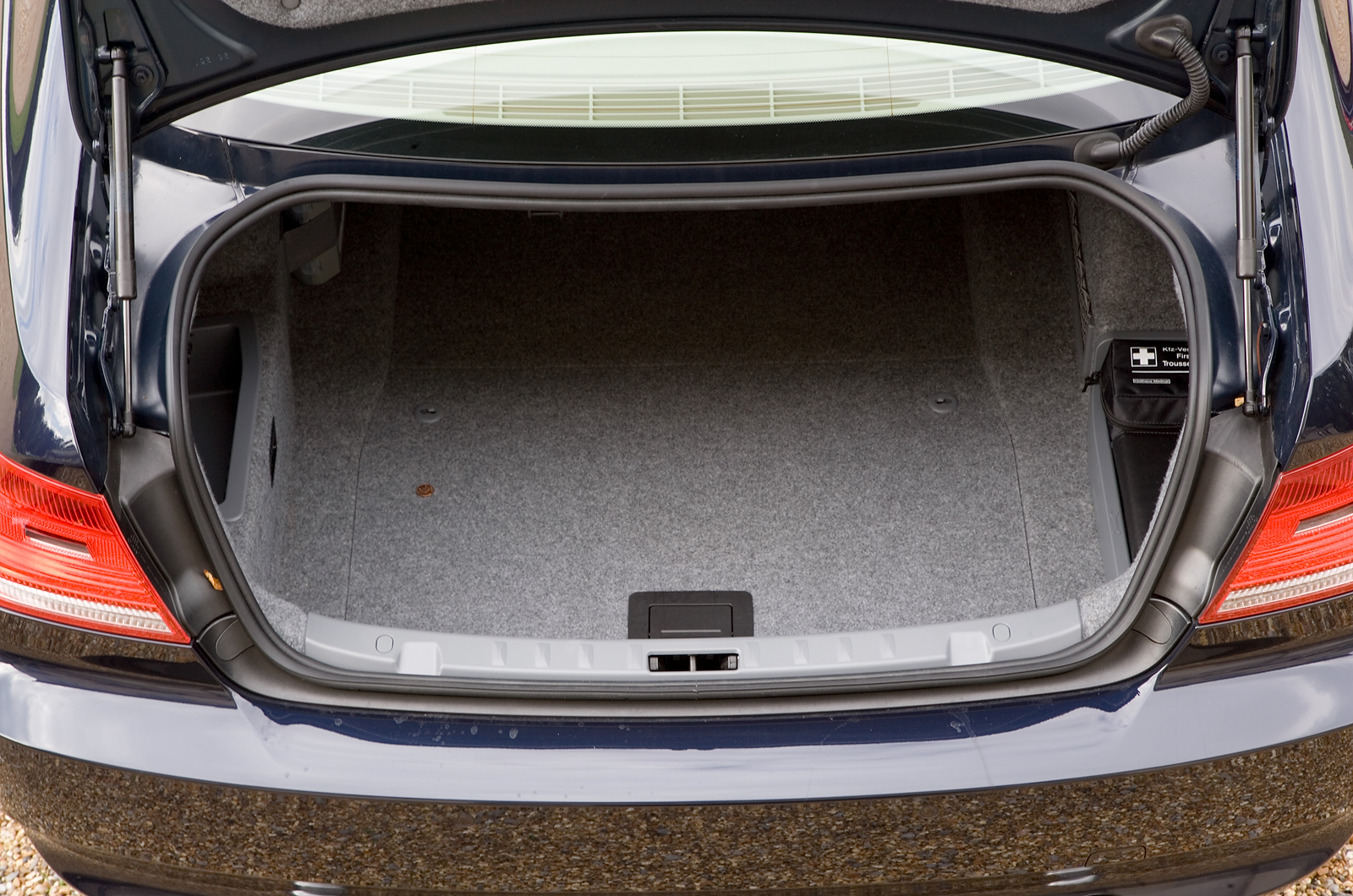 BMW 3 Series Coupé boot space