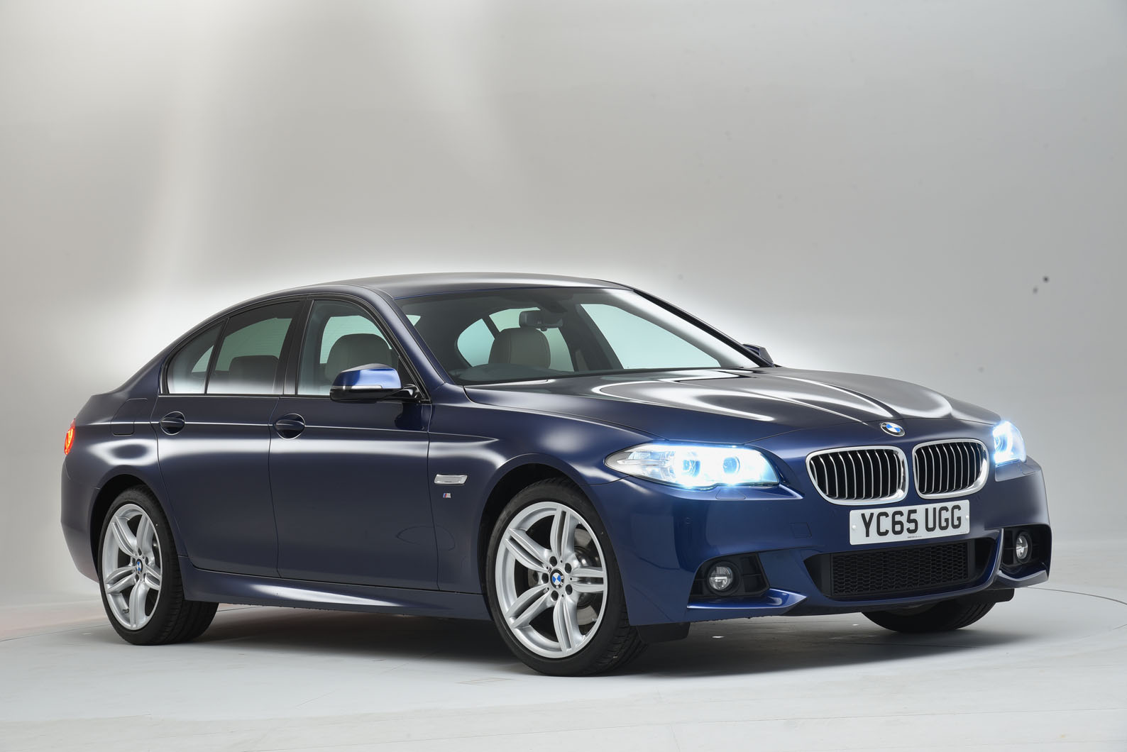 4 star BMW 5 Series