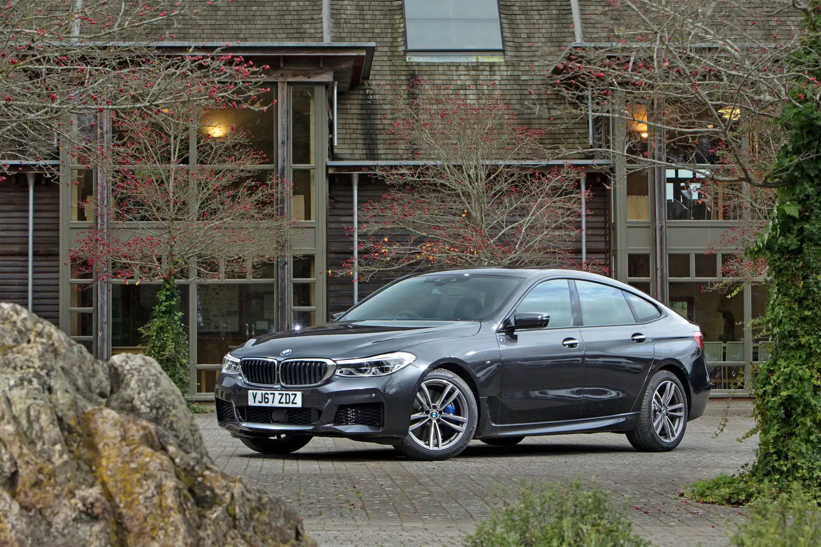 3.5 star BMW 6 Series Gran Turismo