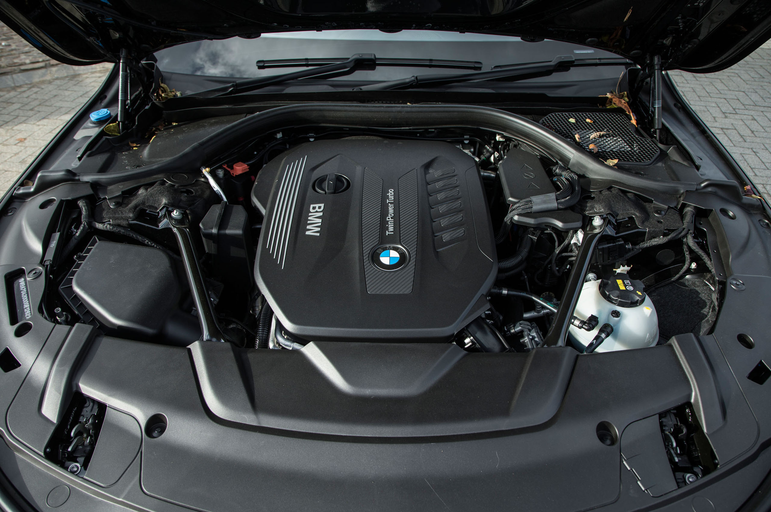 BMW 7 Series's 3.0-litre diesel engine