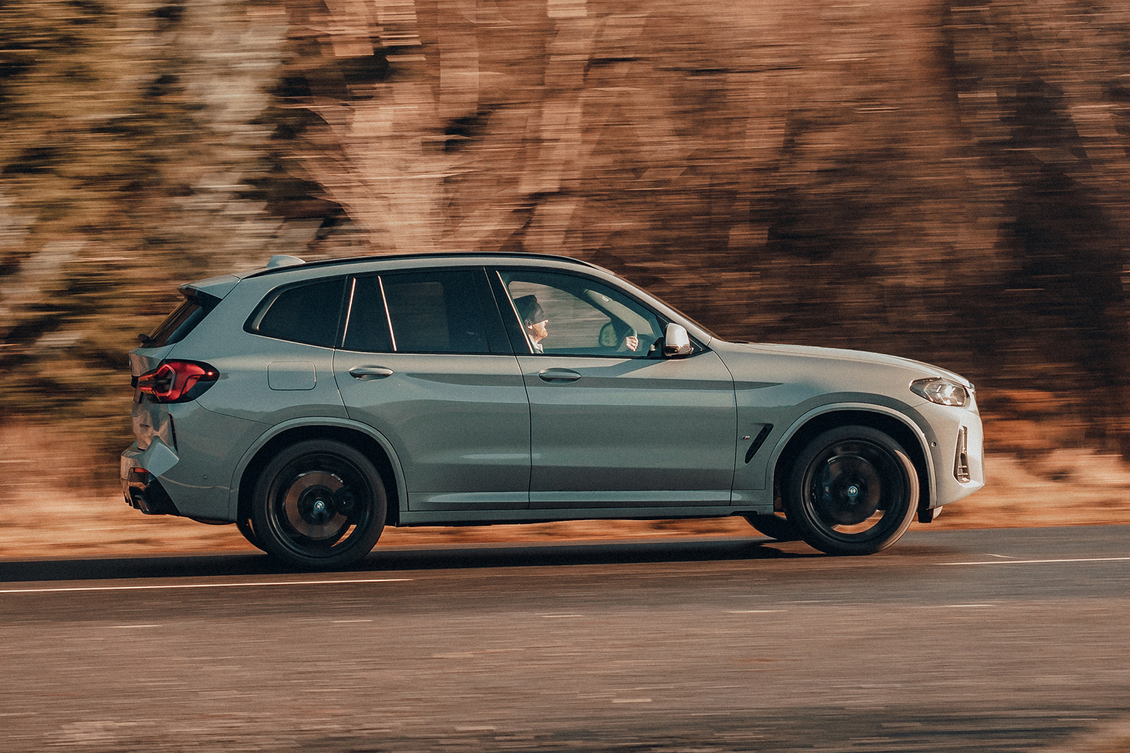 BMW X3 side profile