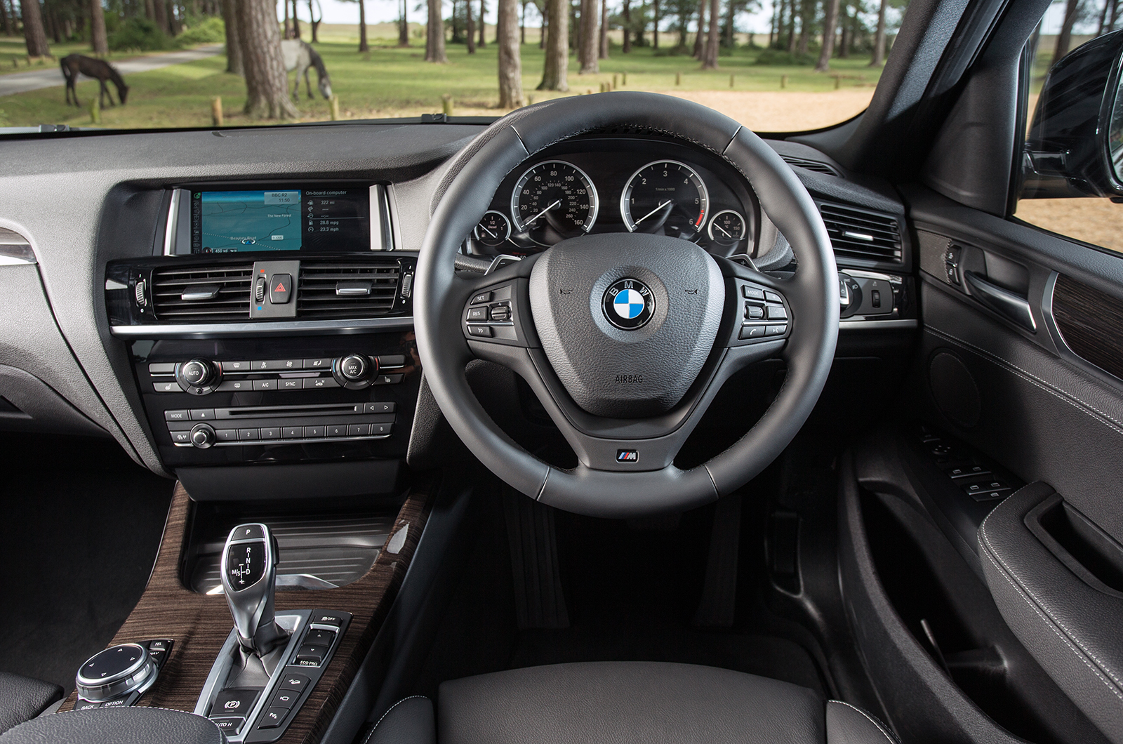 BMW X4 interior