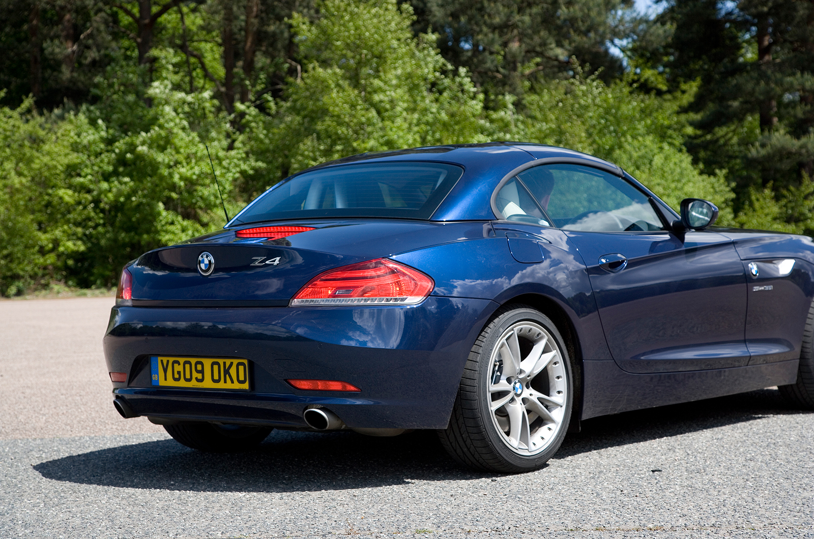 BMW Z4 roof up