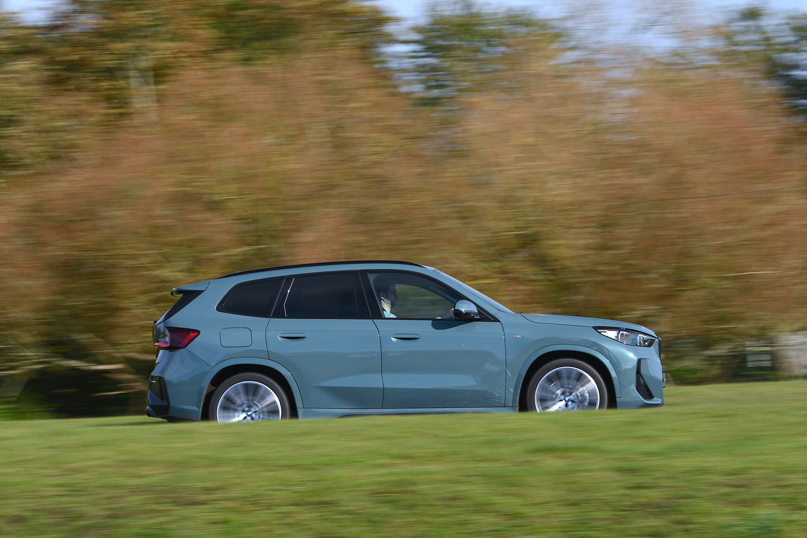 BMW iX1 side view