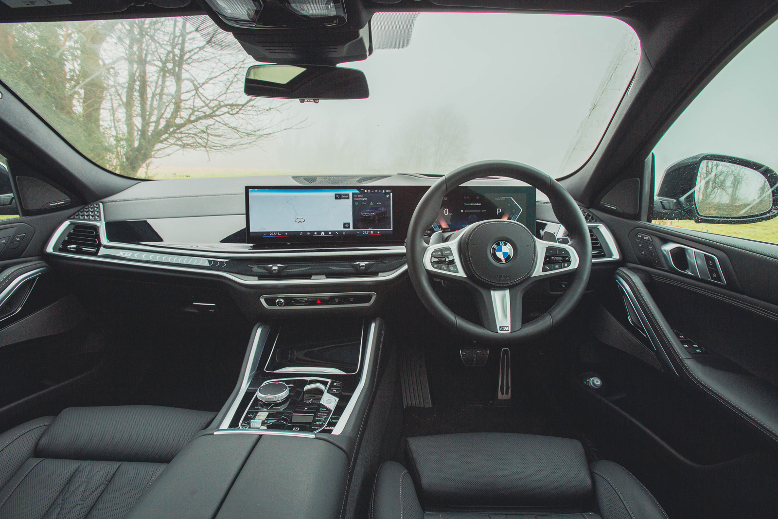 BMW X6 front interior