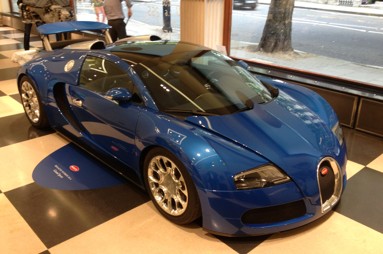 bugatti driving experience london bugatti driving experience london