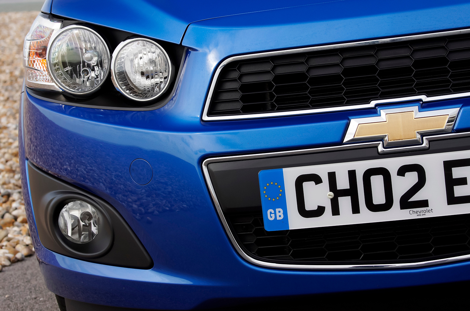 Chevrolet Aveo headlights