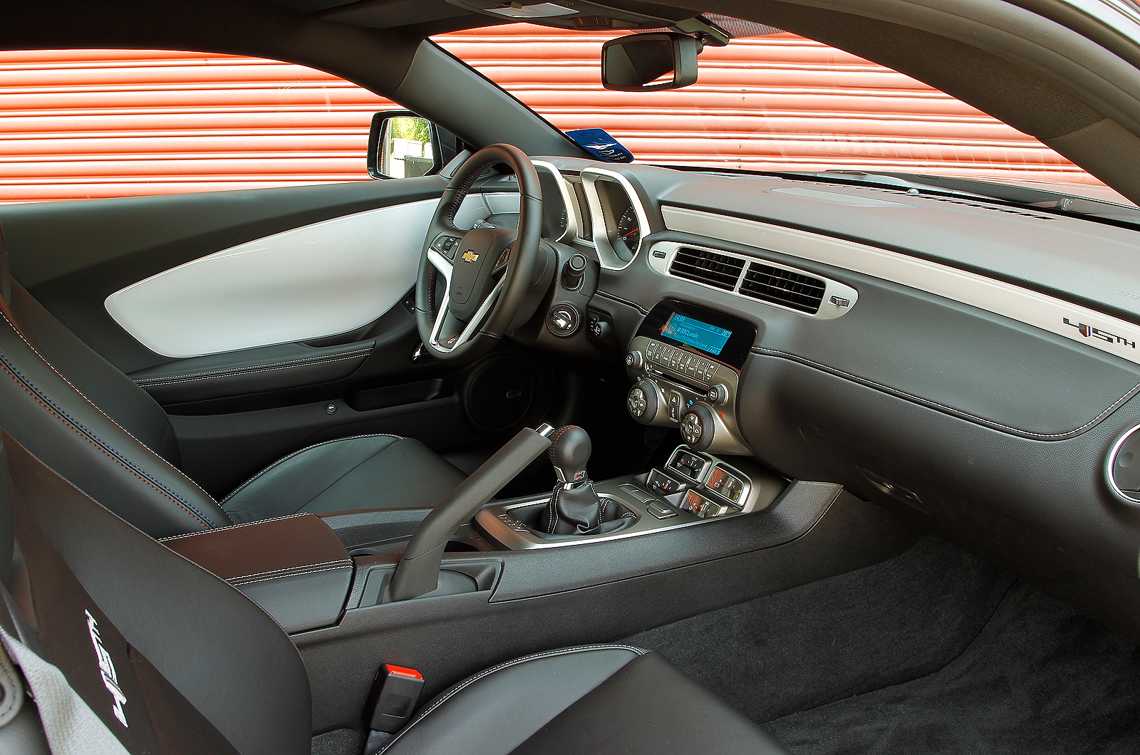 Chevrolet Camaro interior