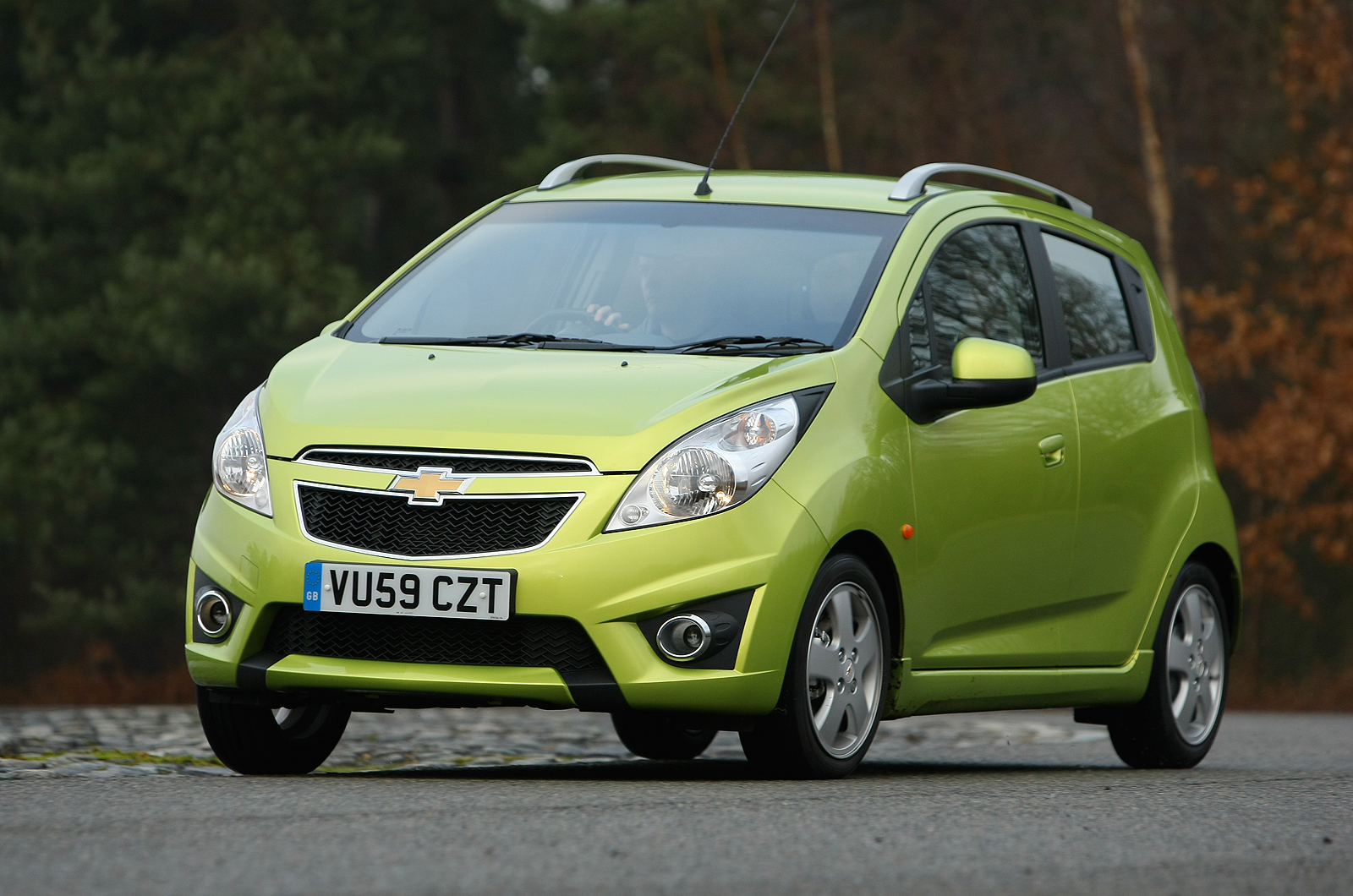 Chevrolet Spark cornering