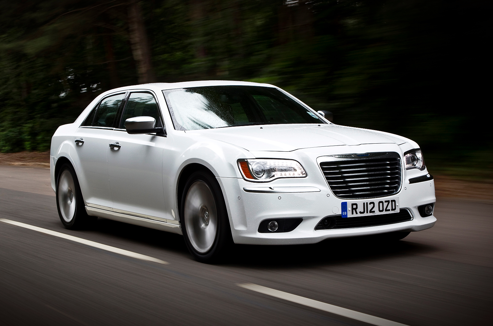 Chrysler 300c характеристики