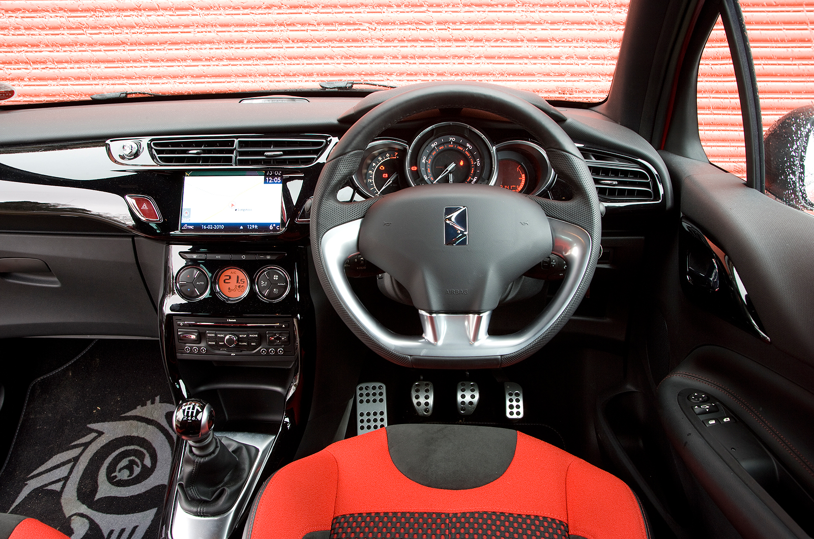 DS3 interior