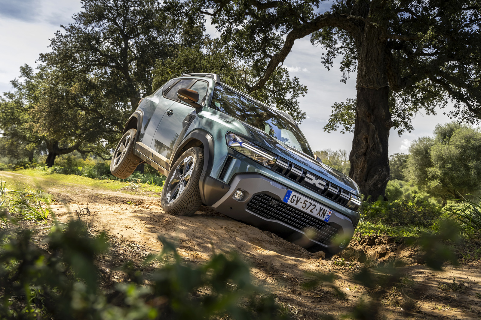 https://www.autocar.co.uk/Best%20offroaders%204x4s%20Dacia%20Duster