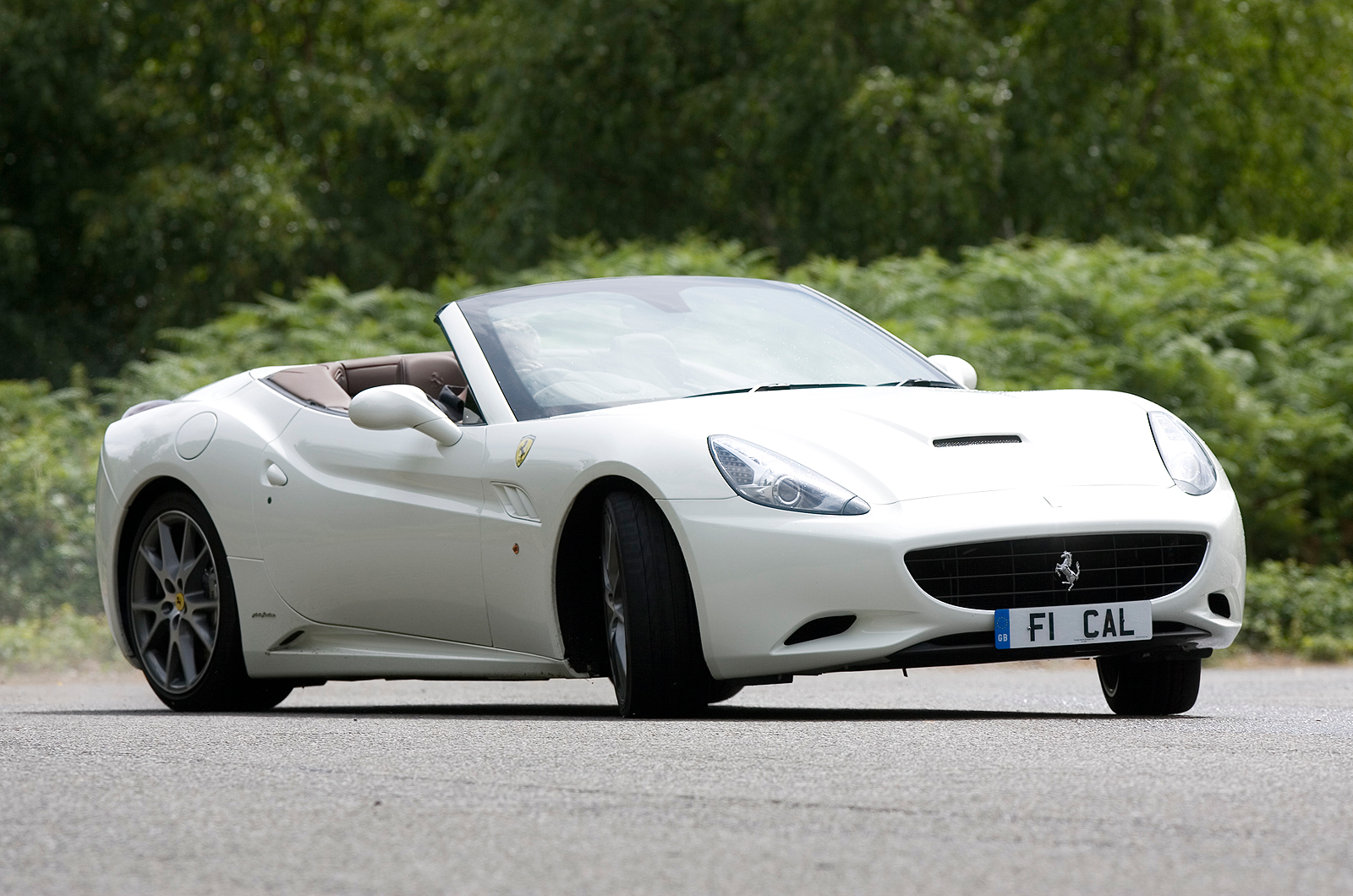 Ferrari California cornering