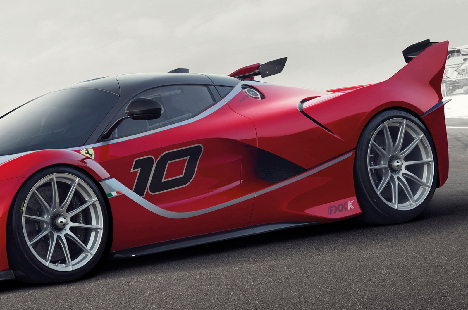 15 Ferrari Laferrari Fxx K Engine Price And Video Autocar