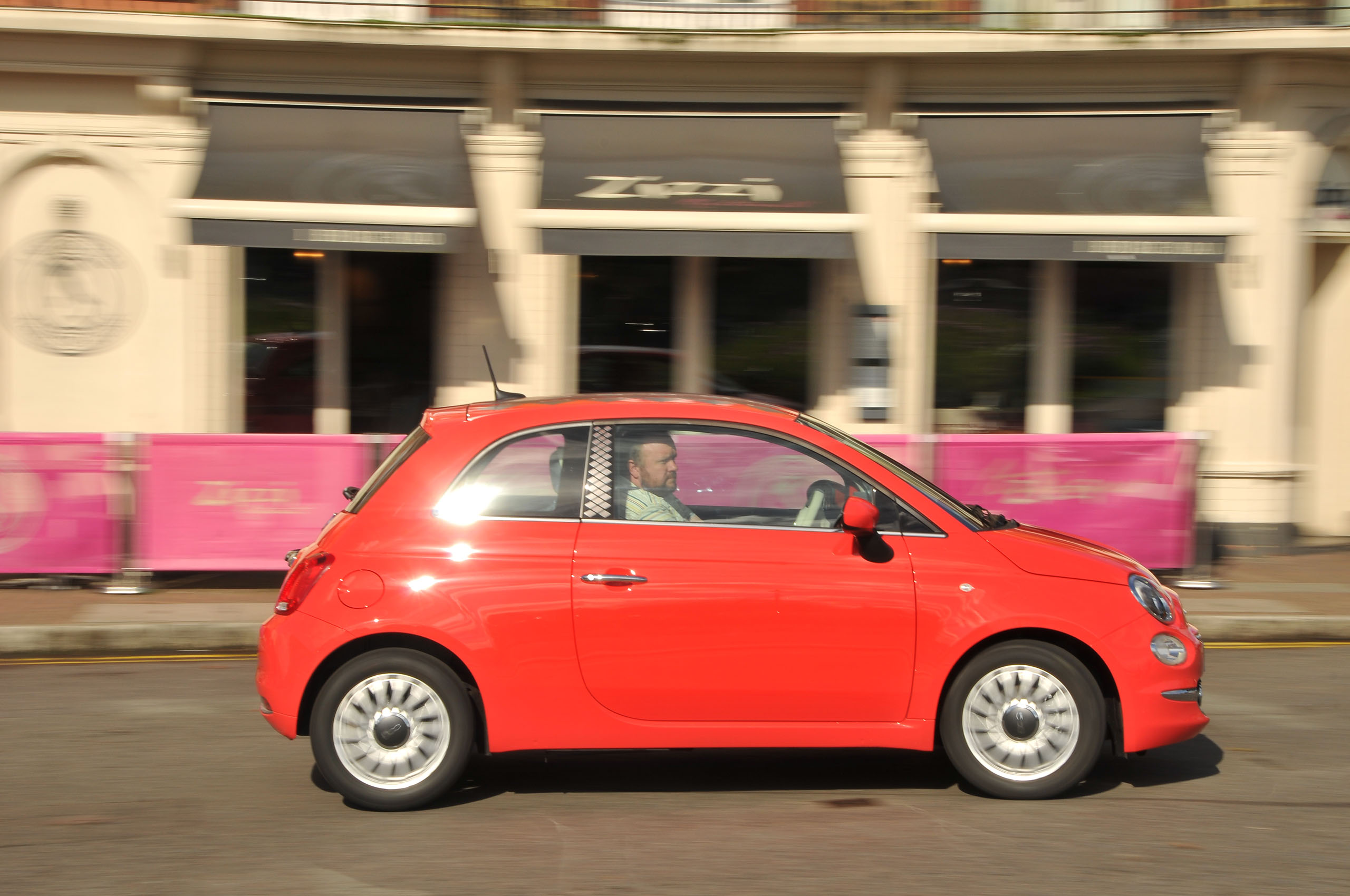 Fiat 500 side profile