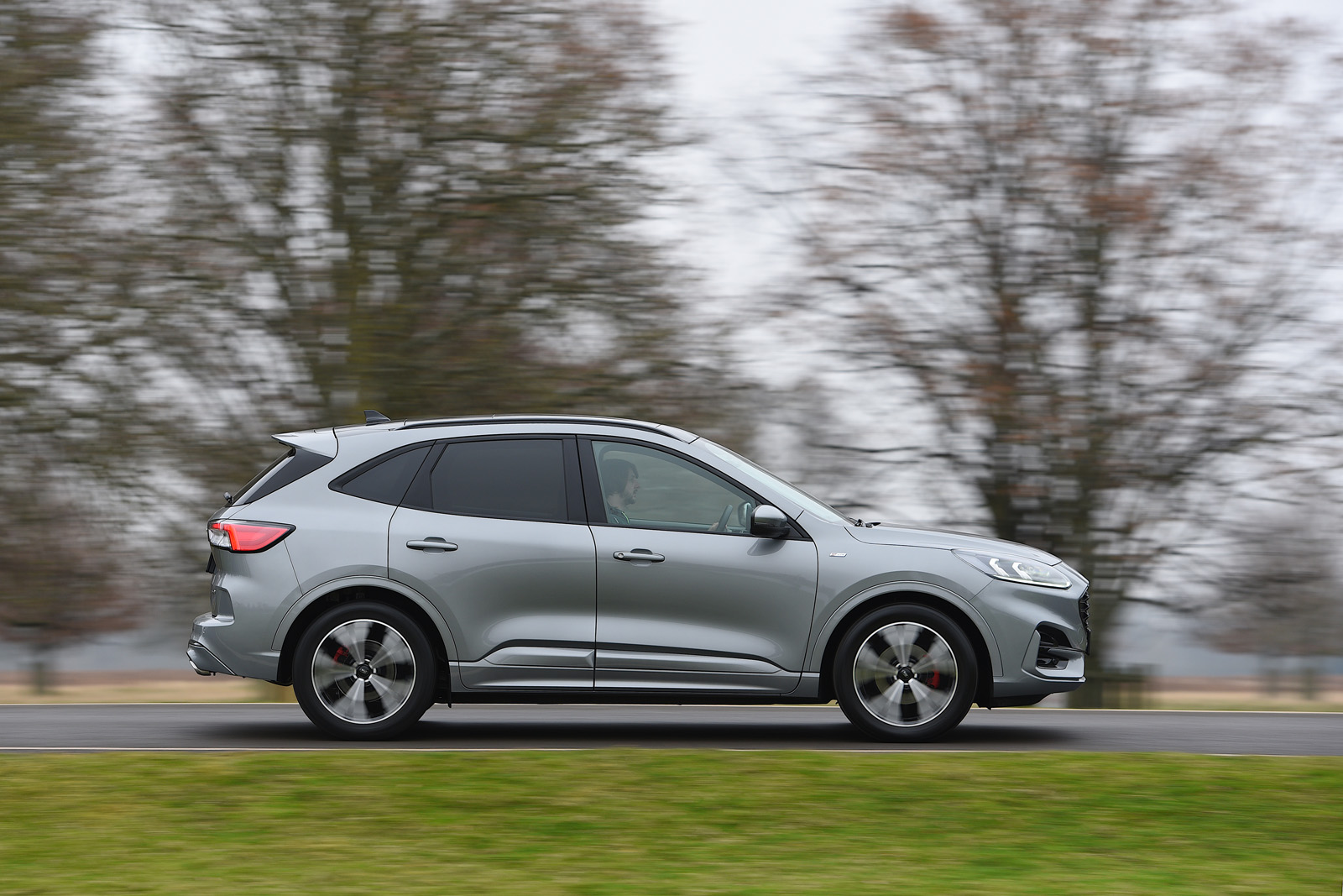 Ford Kuga side view