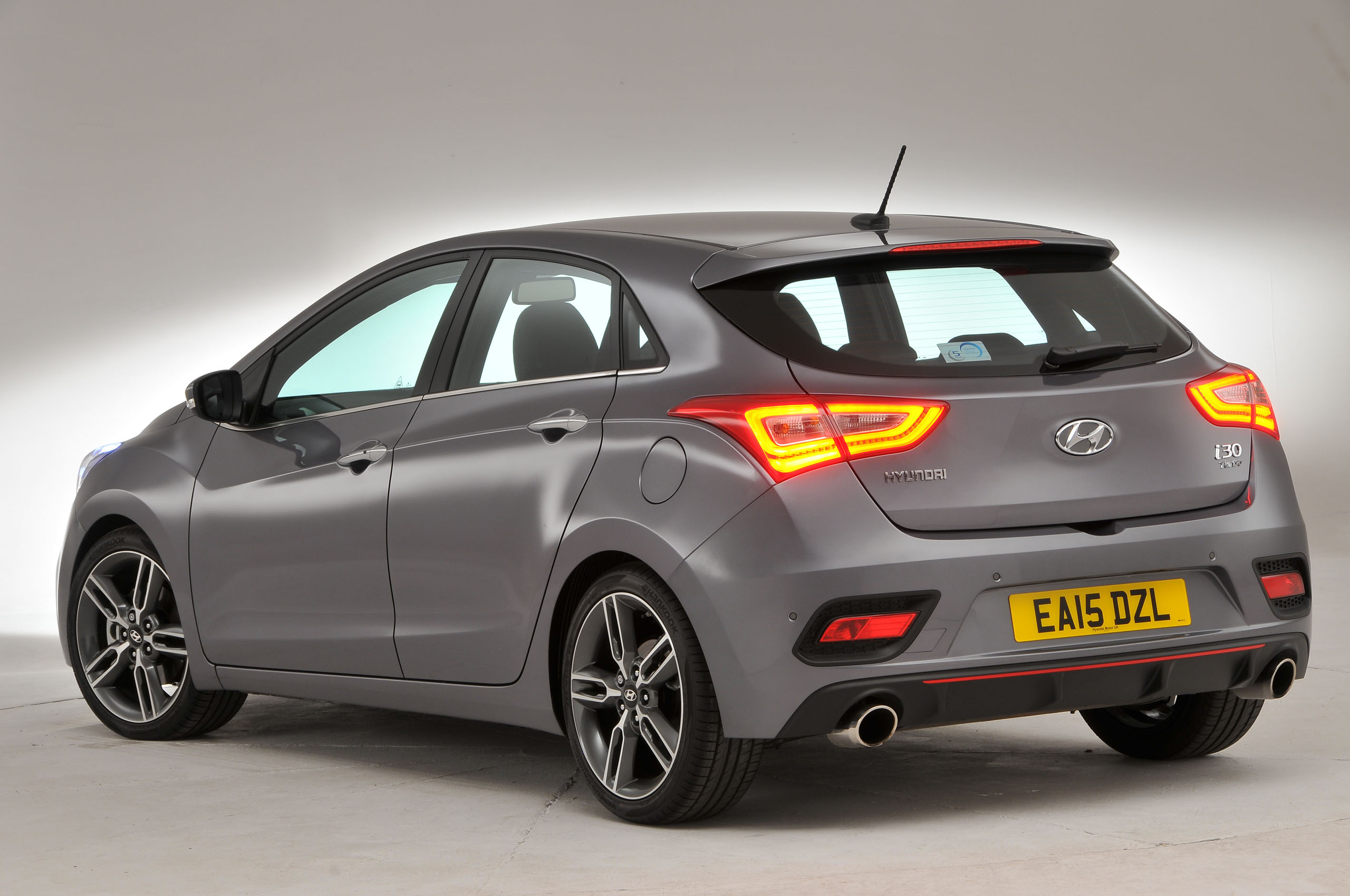 Hyundai i30 Turbo rear