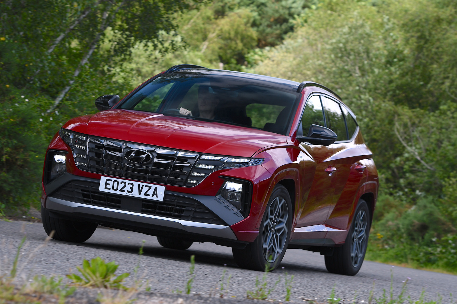 https://www.autocar.co.uk/sites/autocar.co.uk/files/hyundai_tuscon_front_lead.jpg