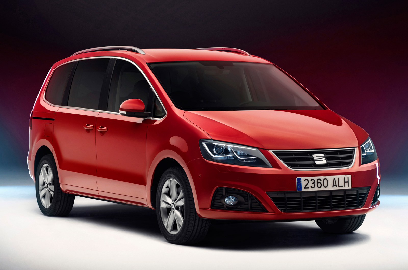 2015 Seat Alhambra first pictures, engine details and onsale date