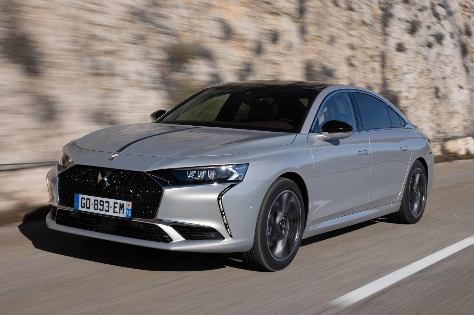 DS 9 E-Tense 250 Performance Line+ 2022 first drive | Autocar