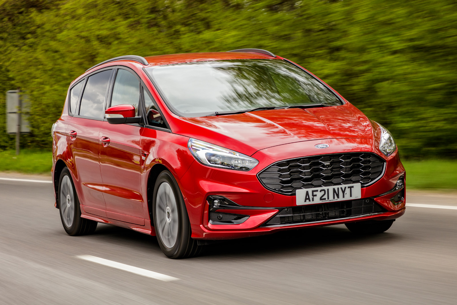 Ford S-Max 2.5 Duratec FHEV 2021 UK first drive