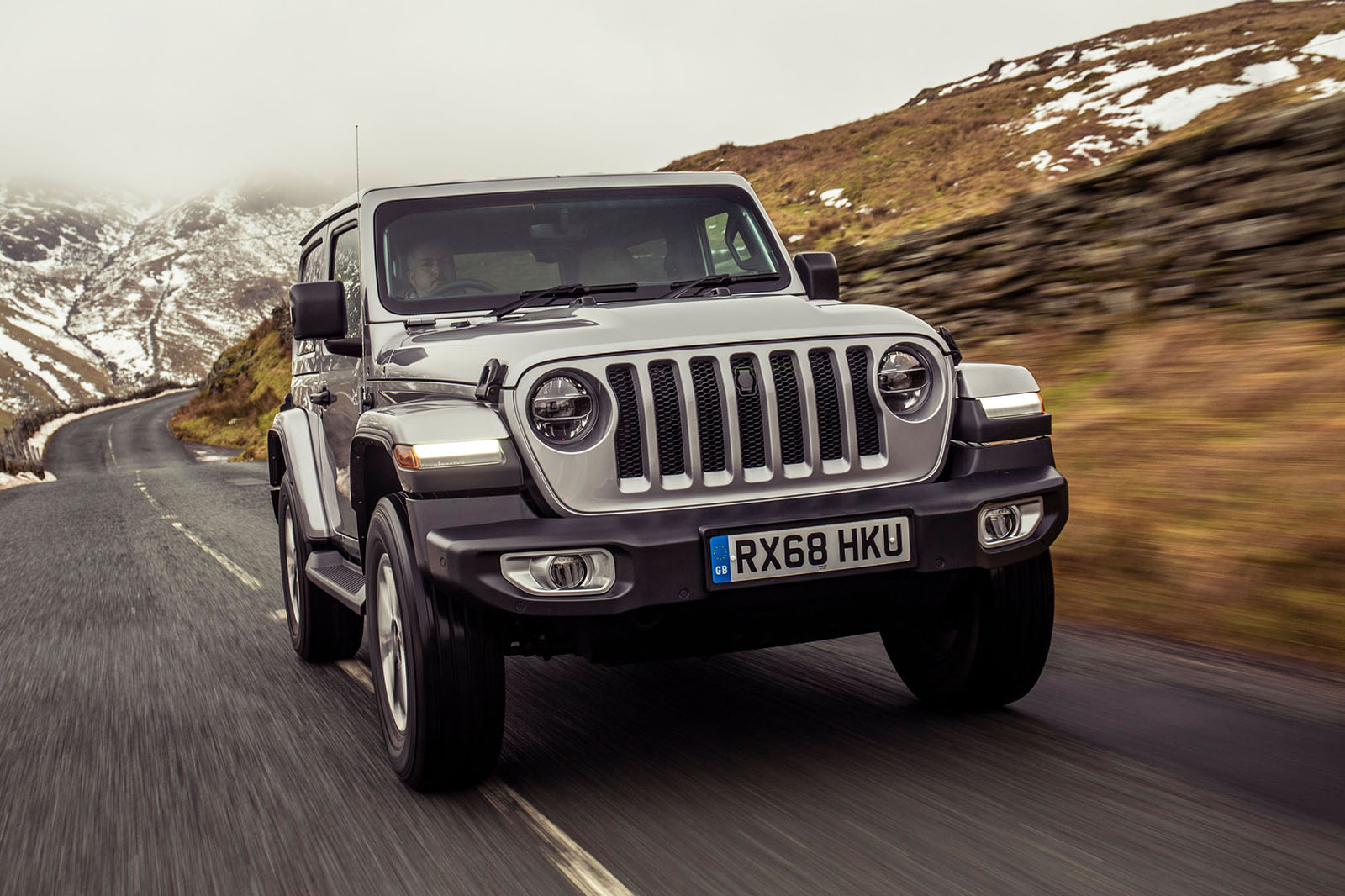 Jeep Wrangler Overland 2019 UK first drive | Autocar