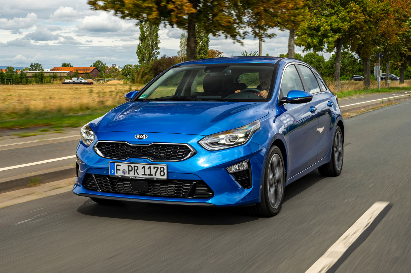Kia ceed sales hybrid 2020