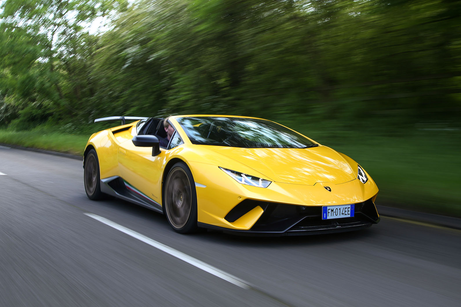 Lamborghini Huracan Performante Spyder 2018 UK review ...