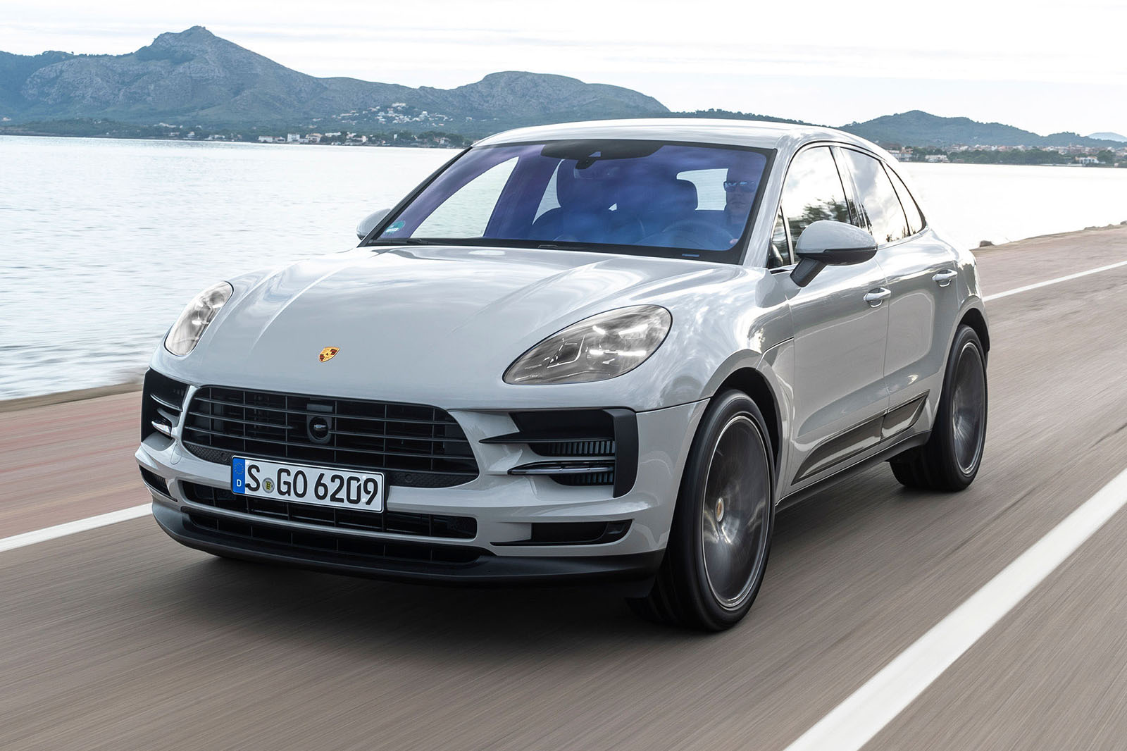 2019 Porsche Macan S