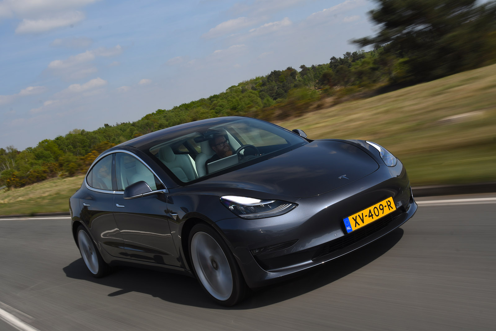 Tesla Model 3 Performance 2019 Uk Review Autocar