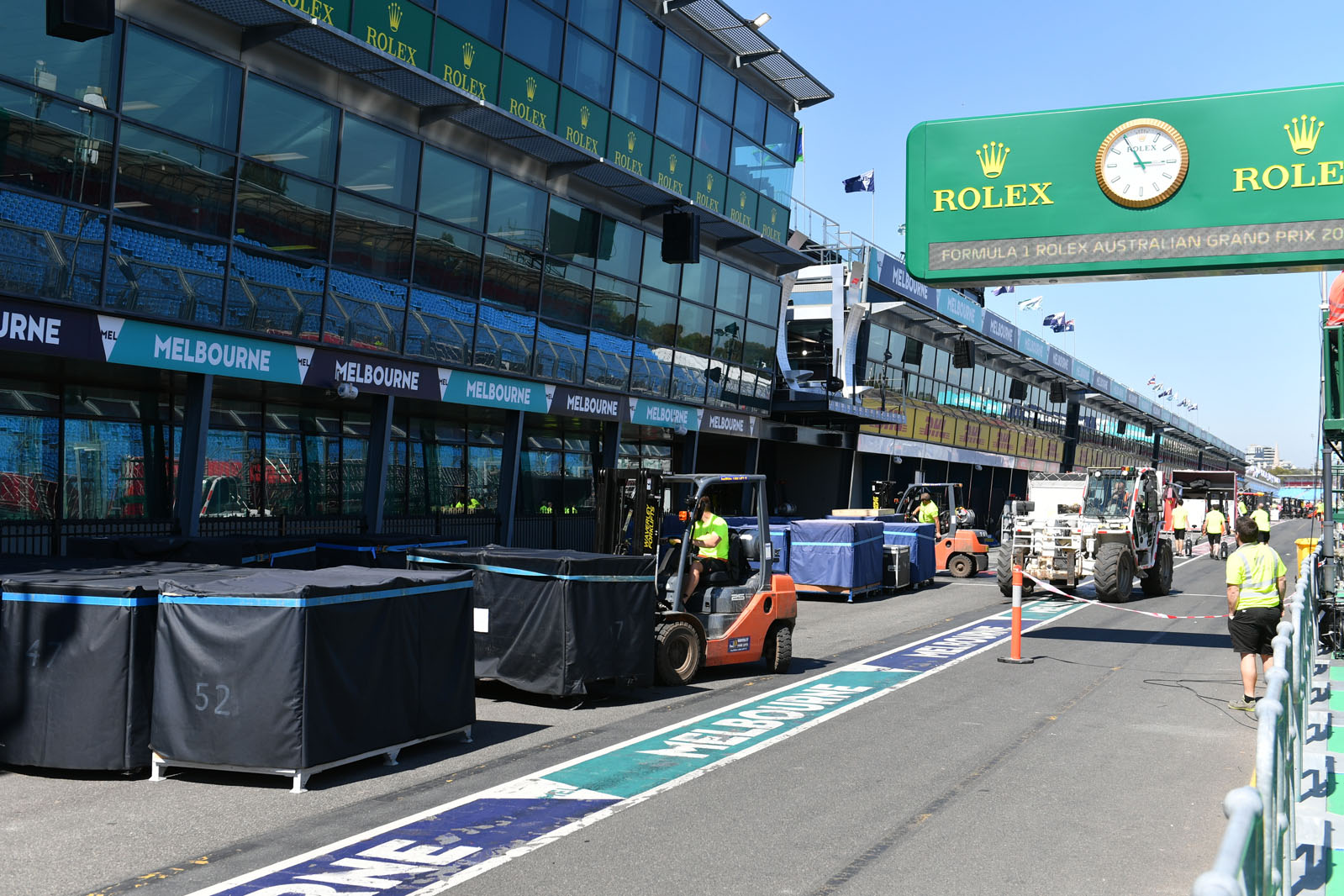 Реферат: Was The Grand Prix Benificial For Melbourne