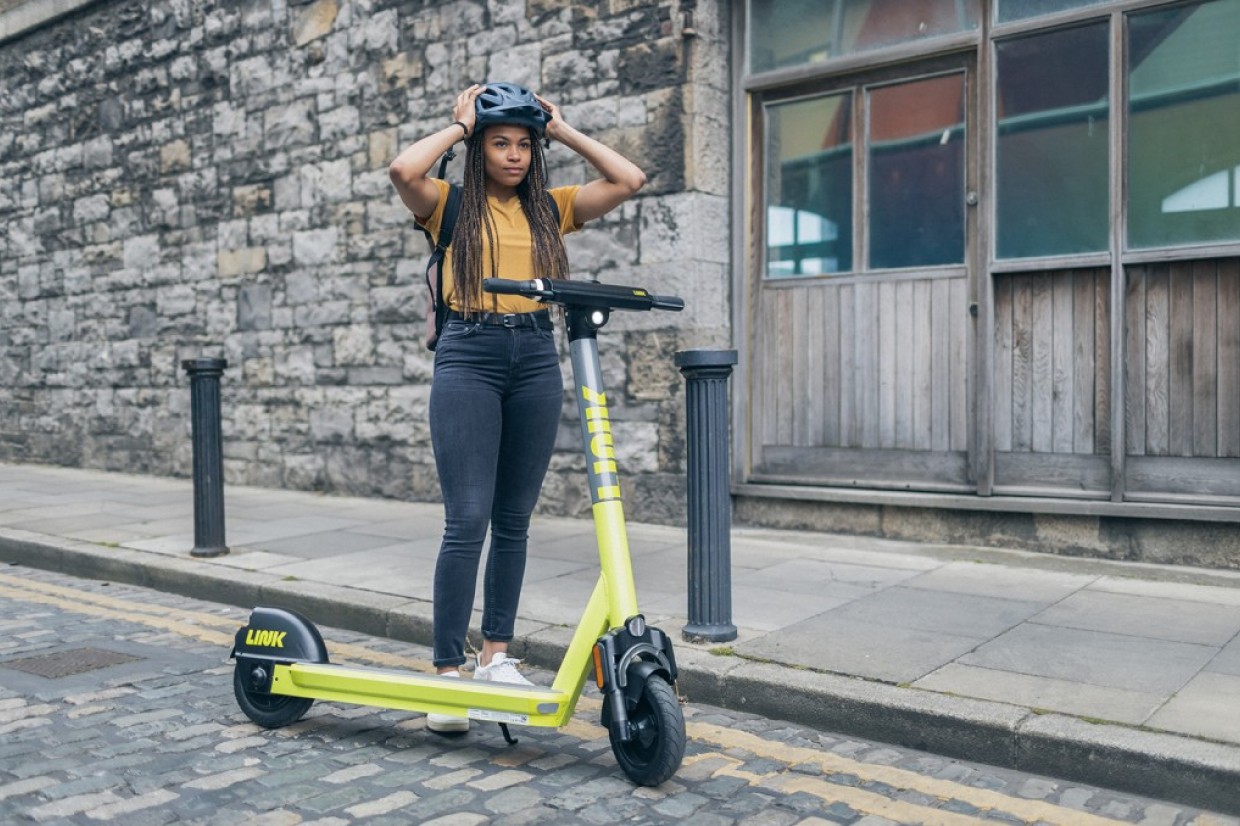 scooter tour uk 2024