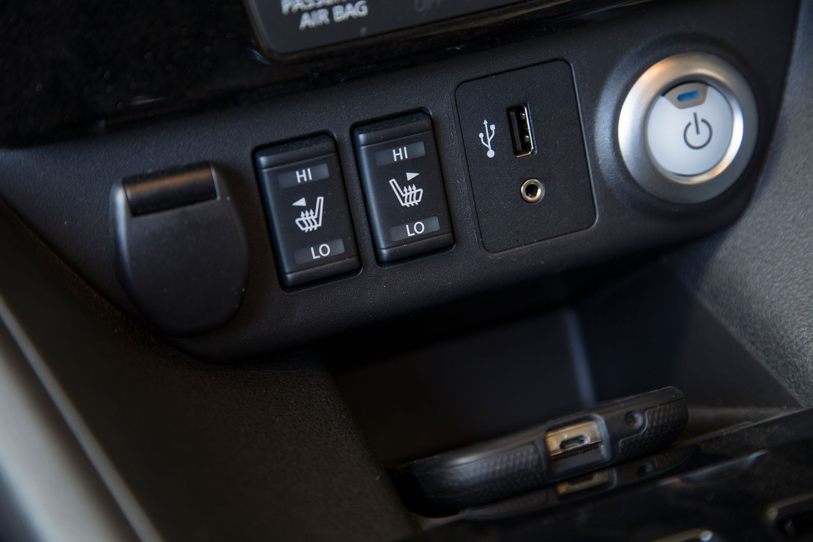 Nissan leaf heated seats deals