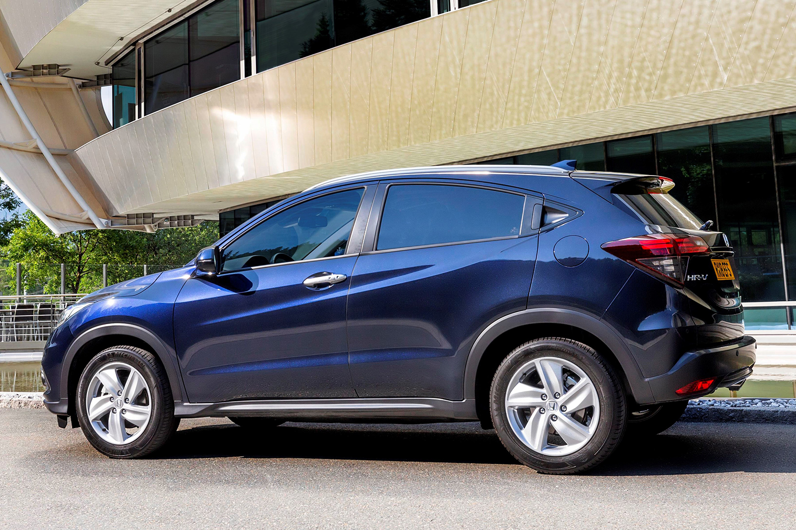 2019 Honda Hr V Gets 180bhp Sport Trim Package Autocar