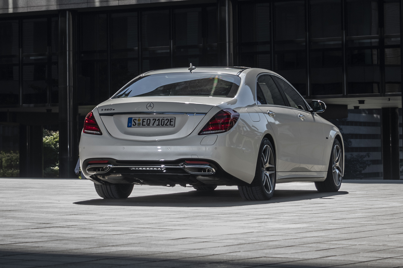 Mercedes Benz S Class S560 E Plug In Hybrid 18 Review Autocar Mercedes Benz S Class S560 E Plug In Hybrid 18 Review Autocar