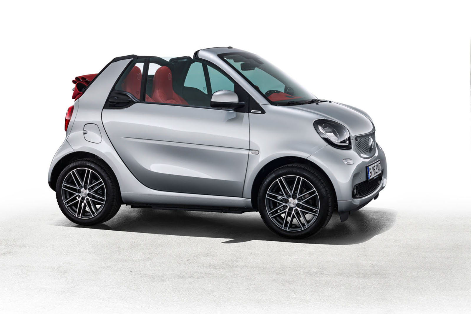 This is the new Smart Fortwo Cabrio