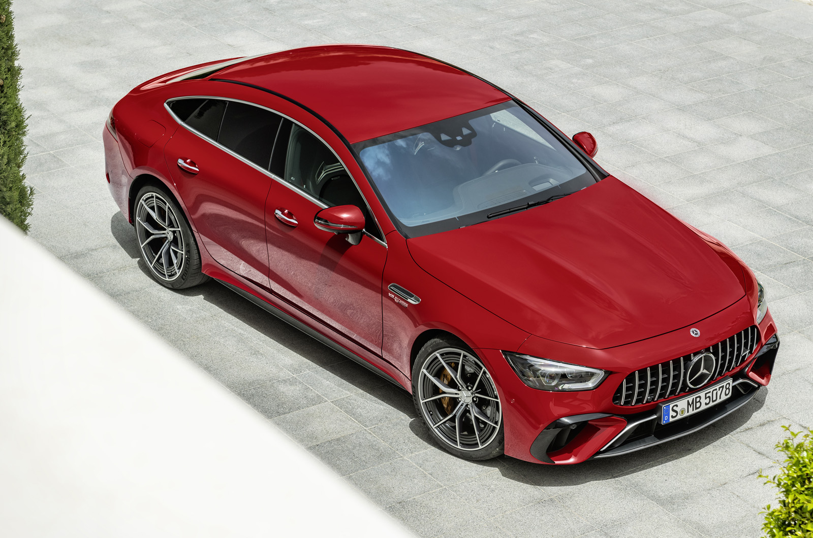 New Mercedes Amg Gt 63 Phev Brings 1bhp For 173 655 Autocar