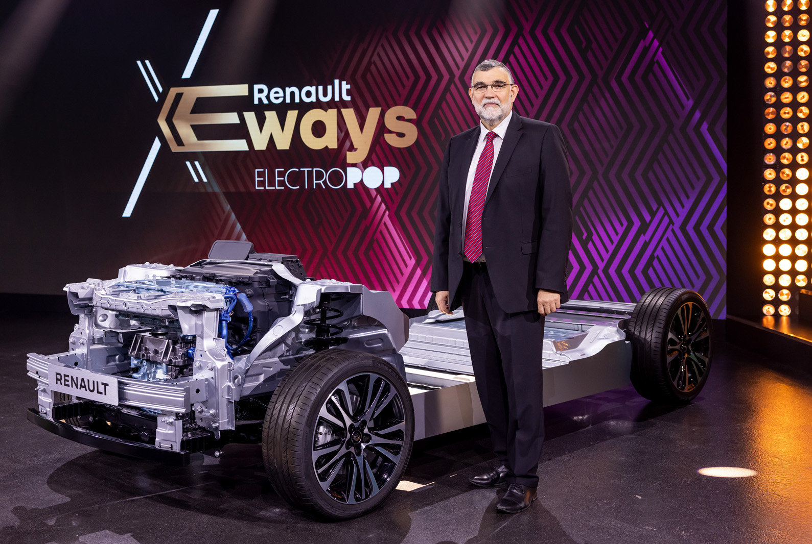 Renault pushes for electrification delay 1 aria-label="2021 renault eways press conference"